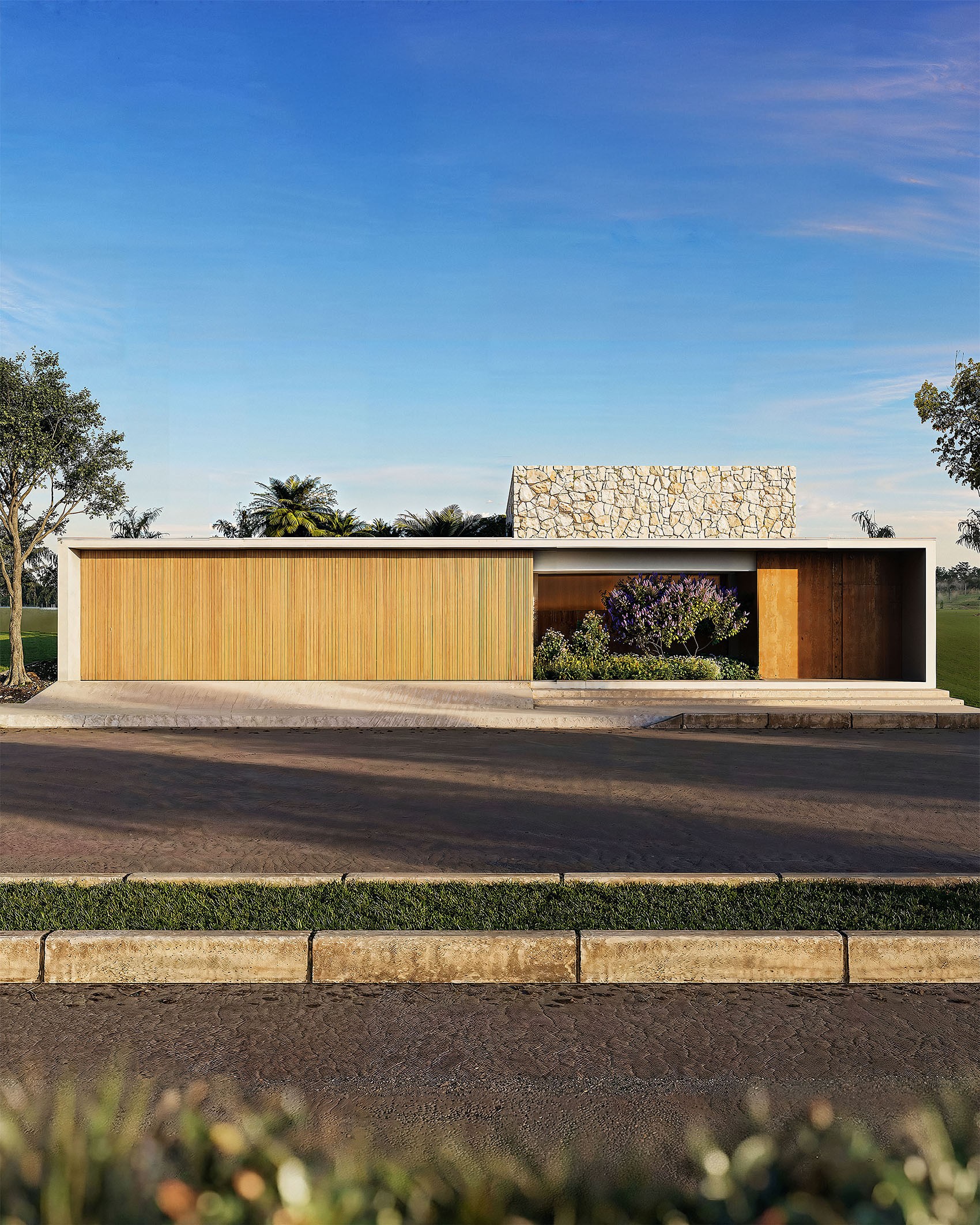 Casa PE, Carlópolis, PR