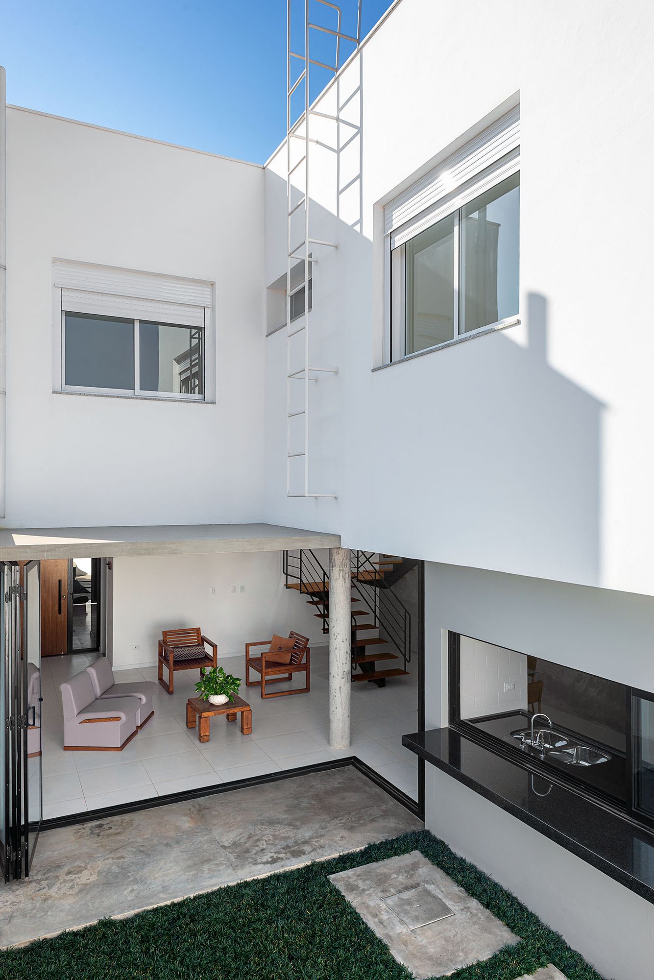 Casas e Comércio RC, Ribeirão Claro, PR